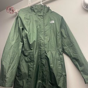 forest green waterproof rain coat | north face